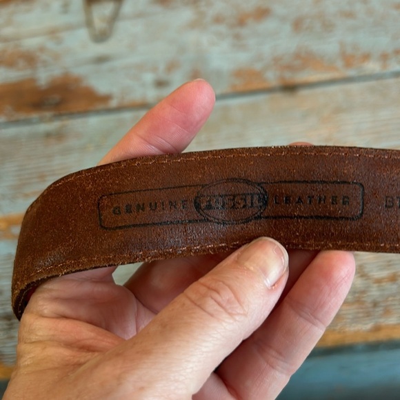 Big Fossil Genuine Leather Embroidered Belt Brass Buckle Boho Western Size L - Picture 5 of 6